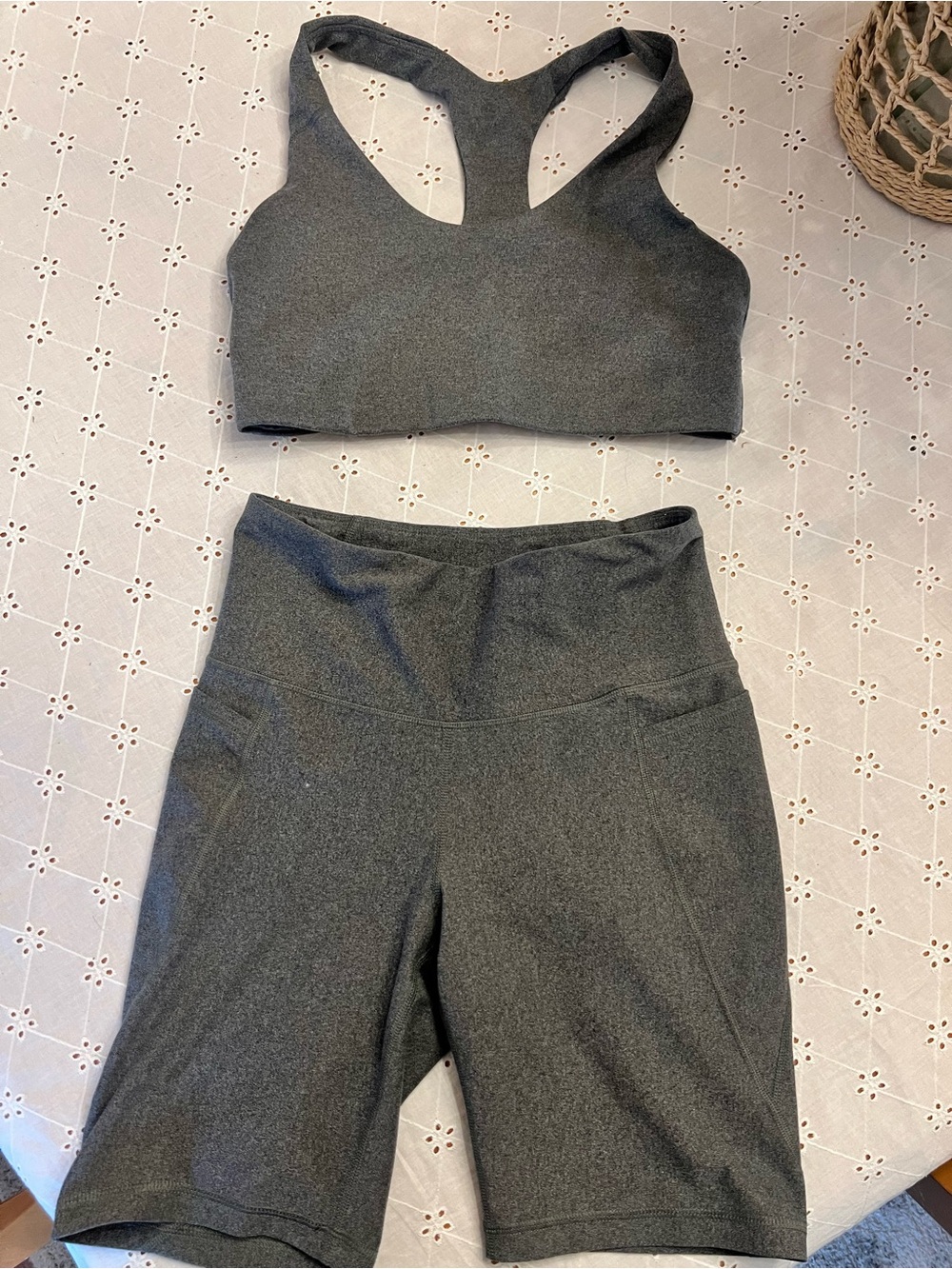 Old Navy workout set Size M Gray Women's
